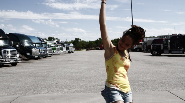 סשה ליין ב"אמריקן האני" (צילום: יח"צ)