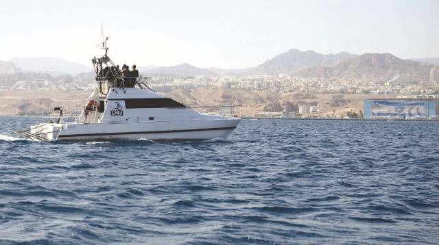 ספינת הנחשול בחופי אילת (צילום: דובר צה"ל)