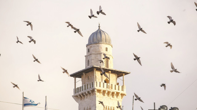 מסגד (צילום: פלאש 90)