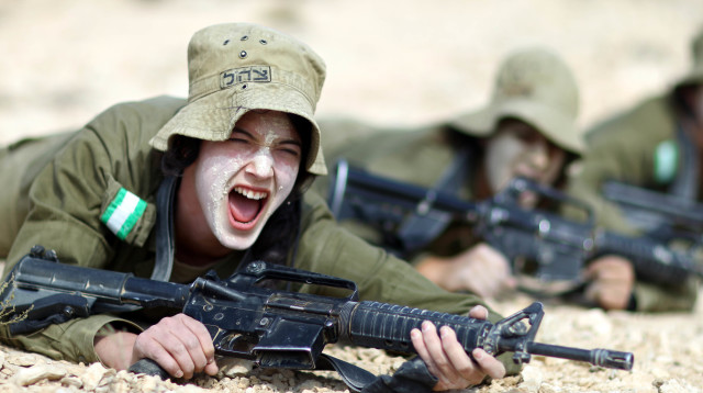 לוחמות בצה"ל (צילום: אביר סולטן, פלאש 90)