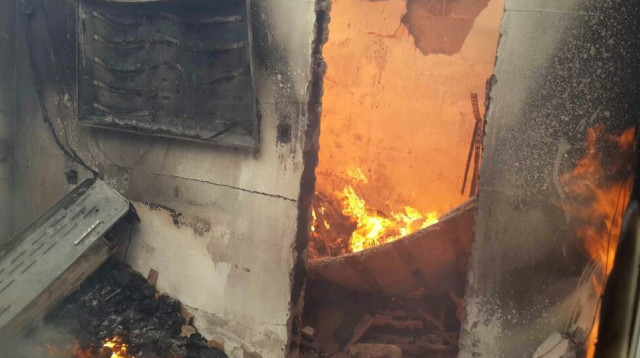 השריפה בזכרון יעקב (צילום: דוברות כבאות והצלה חוף)