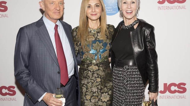 ג'יימס ווזלי ורעייתו ננסי ומיכל גרייבסקי (צילום: נועה גרייבסקי)