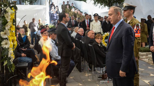 ראש הממשלה בנימין נתניהו בטקס האזכרה לנופלי מבצע קדש (צילום: עמוס בן גרשום, פלאש 90)
