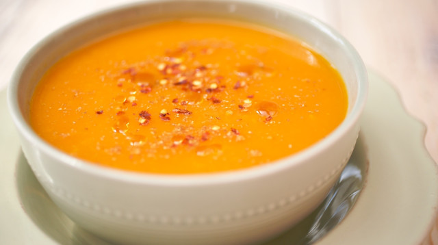 מרק בטטה עשיר (צילום: פסקל פרץ רובין)