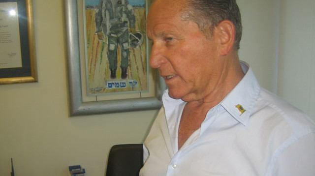 רן פקר (צילום: ויקיפדיה)