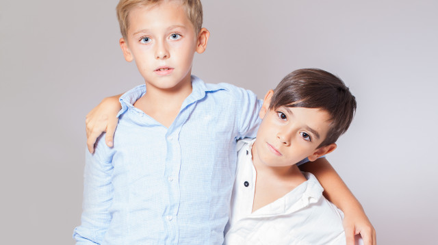 אחים, צילום אילוסטרציה (צילום: istockphoto)