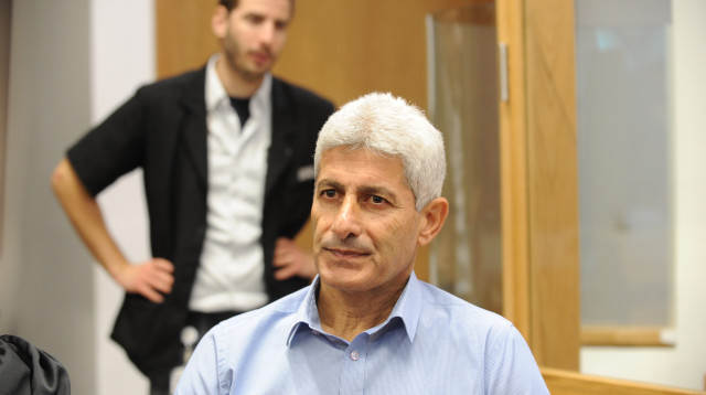 דוד יוסף, ראש עיריית אור יהודה לשעבר בבית המשפט (צילום: אבשלום ששוני)