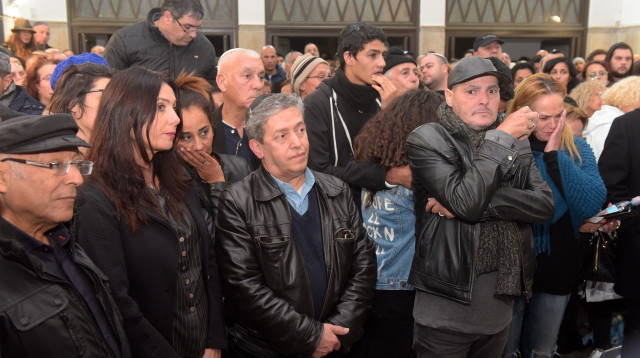 דקלון, מירי רגב וישי לוי בהלווייתה של אהובה עוזרי (צילום: אבשלום ששוני)