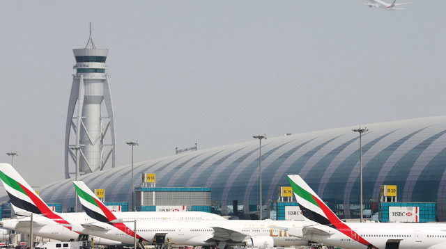 שדה התעופה בדובאי (צילום: רויטרס)