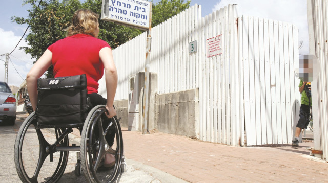 אין גישה לנכים (צילום: יוסי אלוני)