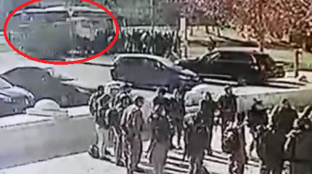 תיעוד פיגוע המשאית בארמון הנציב (צילום: מסך)