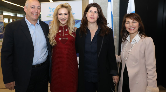 יונה ברטל, אפרת דובדבני, רוית דום עיני וחמי פרס (צילום: רפי דלויה)