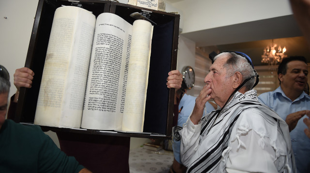 בר המצווה של יעקב אדלשטיין (צילום: ג'ו לוצ'יאנו)