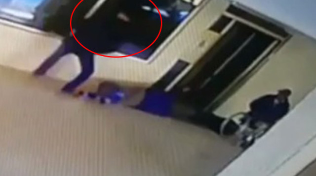 צילום מסך מהשוד  (צילום: דוברות המשטרה)