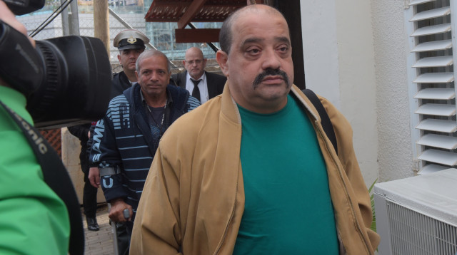 צ'רלי אזריה בבית הדין ביפו (צילום: אבשלום ששוני)