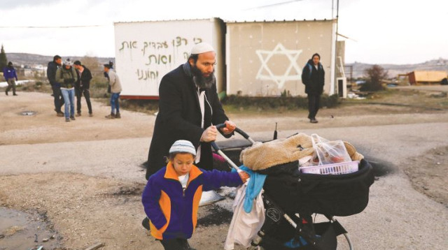 פינוי עמונה (צילום: רויטרס)