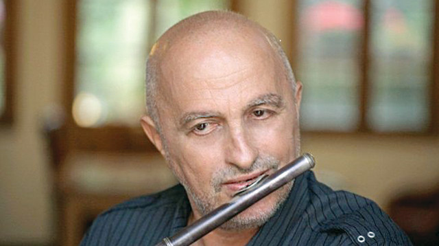 שם טוב לוי (צילום: ז'ראר אלון)