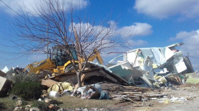 הריסת בתים בעמונה  (צילום: מטה מאבק עמונה)