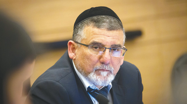 ח"כ יצחק וקנין (צילום: מרים אלסטר, פלאש 90)