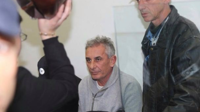 יהודה בן חמו, ראש עיריית כפר סבא בהארכת מעצרו (צילום: אבשלום ששוני)