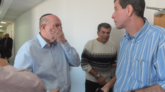 הנהלת אלעל בבית הדין (צילום: אבשלום ששוני)