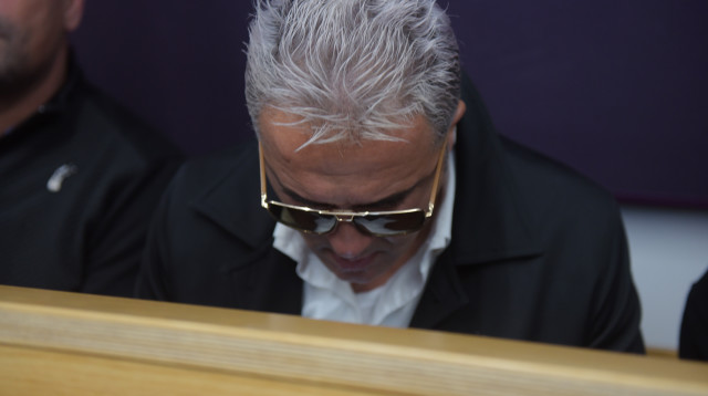 קובי פרץ בבית המשפט (צילום: אבשלום ששוני)