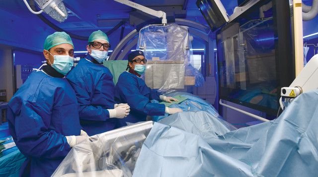 ניתוח צנתור מוח (צילום: רחל דוד, סורוקה)