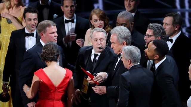 מבוכה בטקס האוסקר  (צילום: רויטרס)