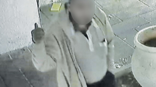 איש המסתורין של נתן זהבי (צילום: מצלמות אבטחה,נתן זהבי)