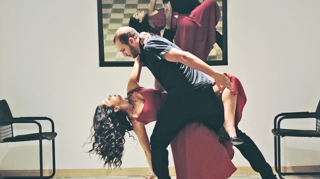 "עניינים אישיים"  (צילום: אלעד דבי)