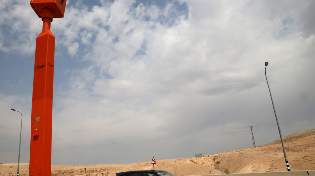 מצלמת מהירות (צילום: נתי שוחט, פלאש 90)