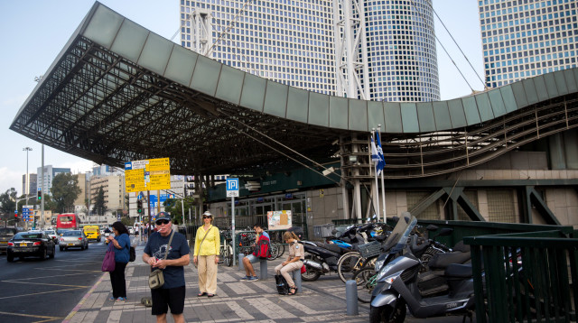 תחנת רכבת השלום (צילום: מרים אלסטר, פלאש 90)