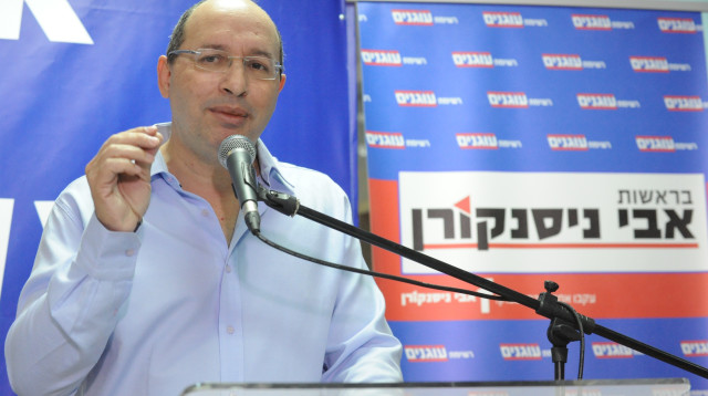 אבי ניסנקורן (צילום: אבשלום ששוני)