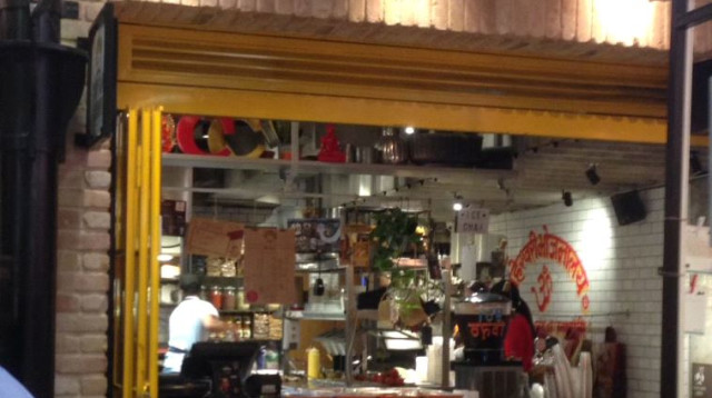 מסעדת "קפטן קארי" (צילום: אבשלום ששוני)