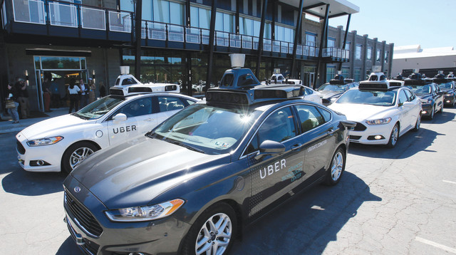 מכוניות "אובר" (צילום: רויטרס)