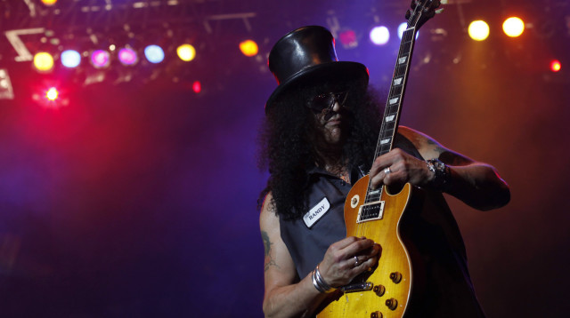הגיטריסט סלאש (צילום: רויטרס)