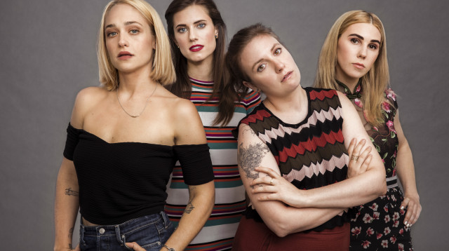 מתוך הסדרה "בנות" (צילום: Mark Schafer, באדיבות yes)