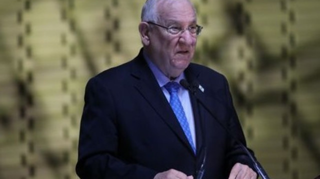 הנשיא ריבלין בחנוכת היכל הזיכרון (צילום: יונתן זינדל, פלאש 90)