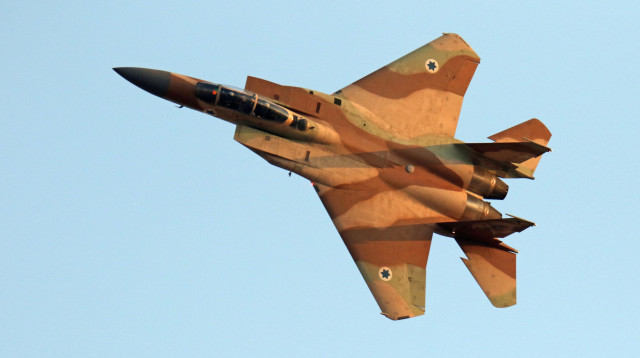 מטוס F-15 (צילום: עופר זידון, פלאש 90)