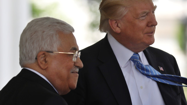 דונלד טראמפ נפגש עם אבו מאזן (צילום: רויטרס)