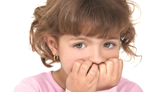 ילדה מפוחדת (צילום: אינג אימג')