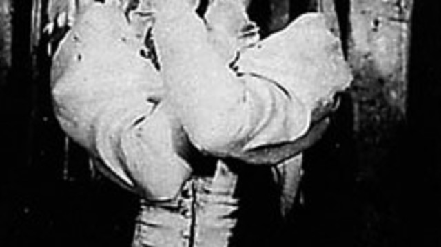 חנה רובינא ב"הדיבוק" (צילום: ויקיפדיה)