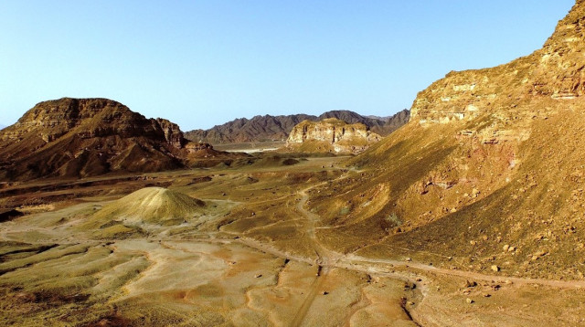 עמק ססגון (צילום: דב גרינבלט)