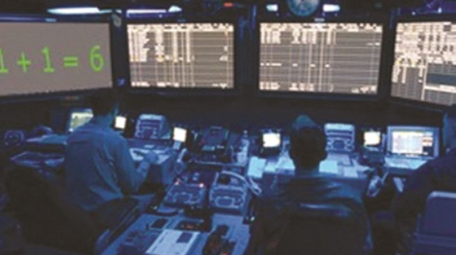 אנשי לוחמת סייבר ישראלים (צילום: דובר צה"ל)