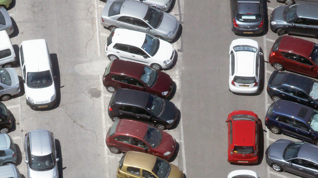 מגרש חנייה בישראל (צילום: נתי שוחט, פלאש 90)