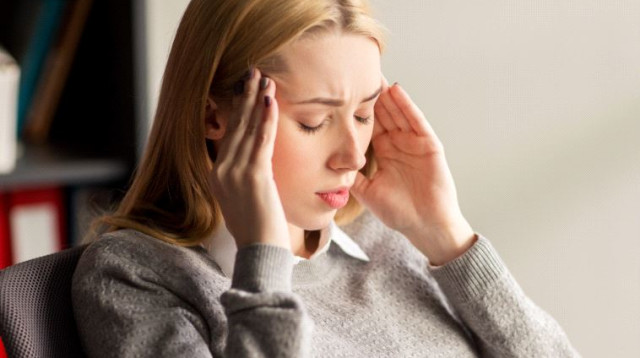 כמות אדירה של עובדים סובלים מכאבים הקשורים לעבודה (צילום: ingimage ASAP)