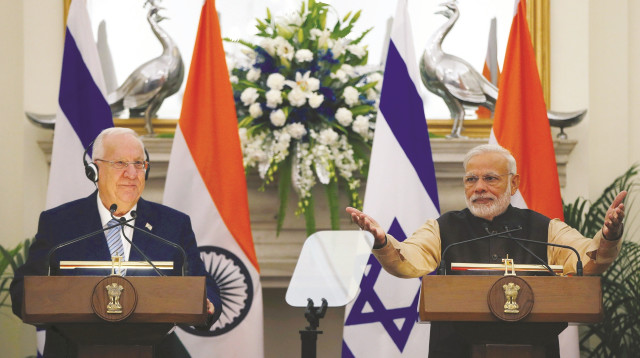 ראובן ריבלין ונרנדרה מודי (צילום: רויטרס)