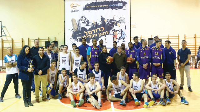 כדורסל למען הקהילה, חוף אשקלון (צילום: לירון מולדובן)