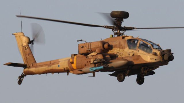 מסוק אפאצ'י (צילום: עופר זידון, פלאש 90)