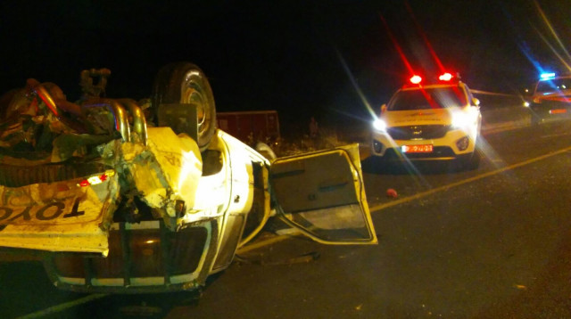 תאונת הדרכים סמוך לצומת להבים (צילום: דוברות מד"א)